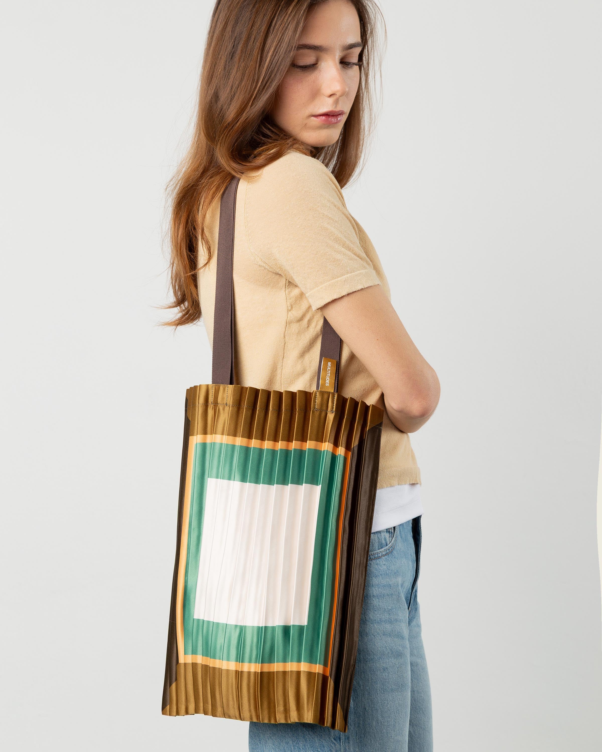 Borsa plissettata made in Italy di Multitudes.