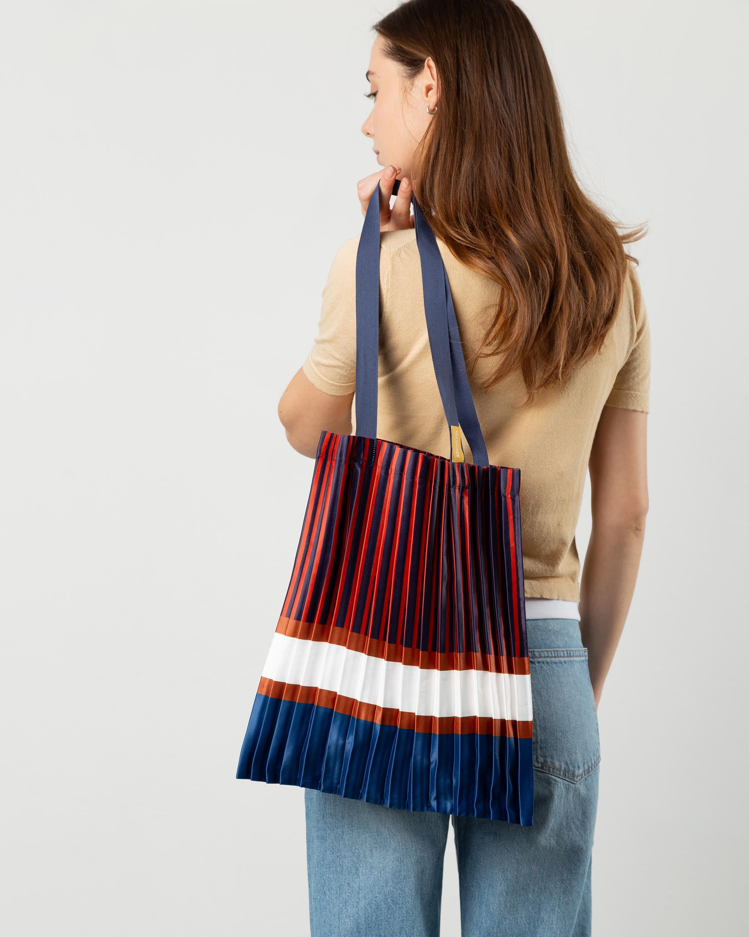 Tote bag plissettata made in italy modello Chiavari.
