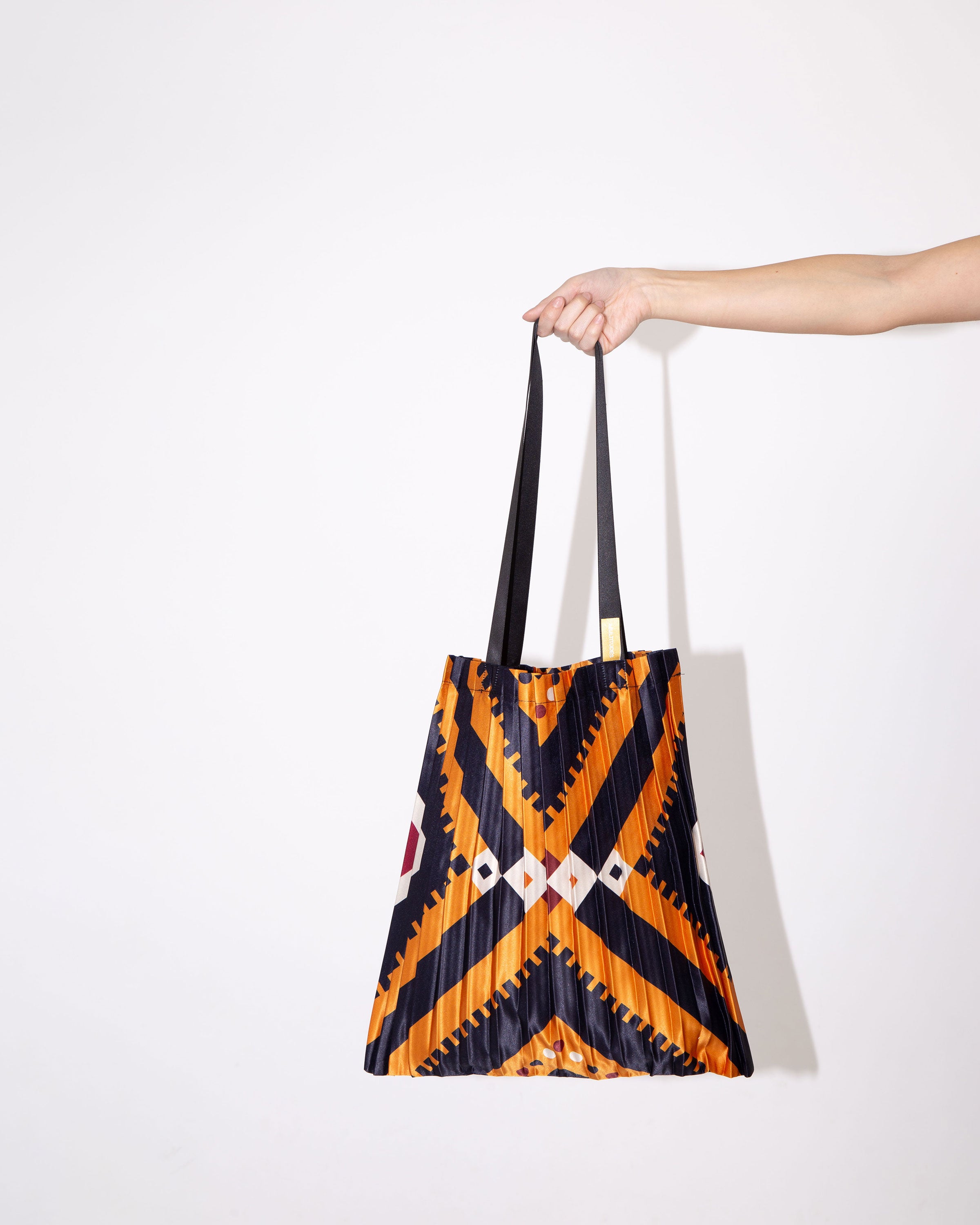Tote bag Alghero di Multitudes made in Italy. 