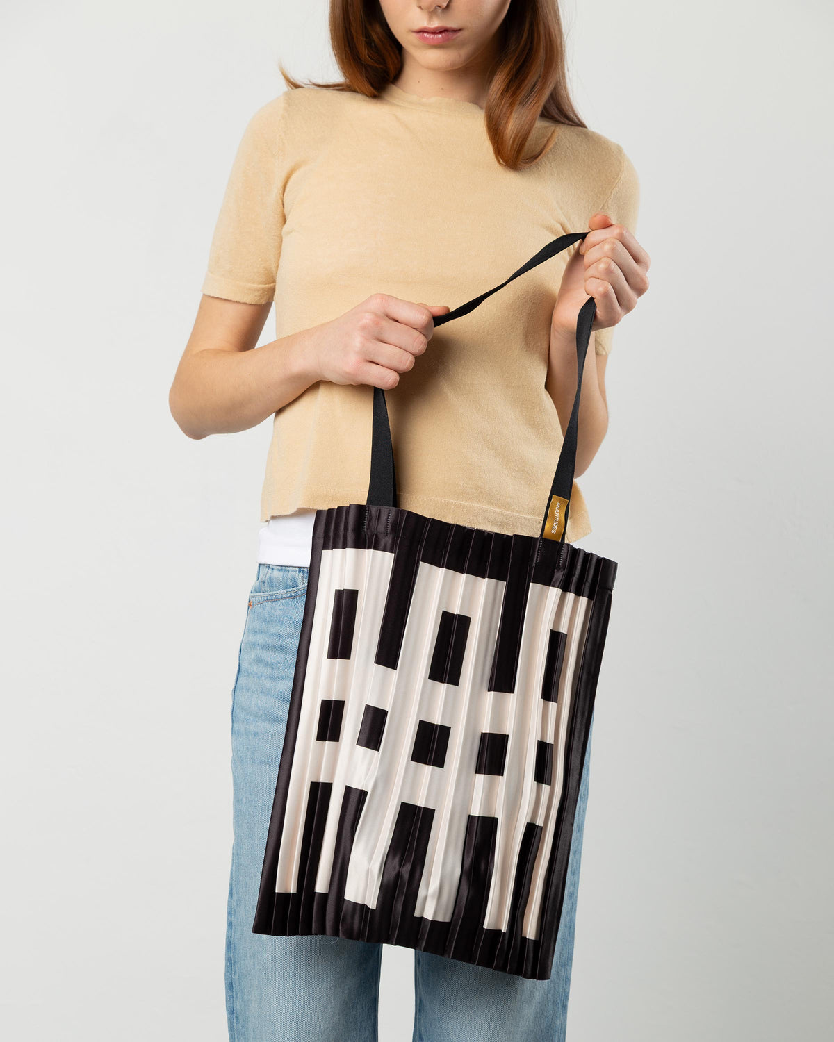 Borsa plissettata di design Mondello. 
