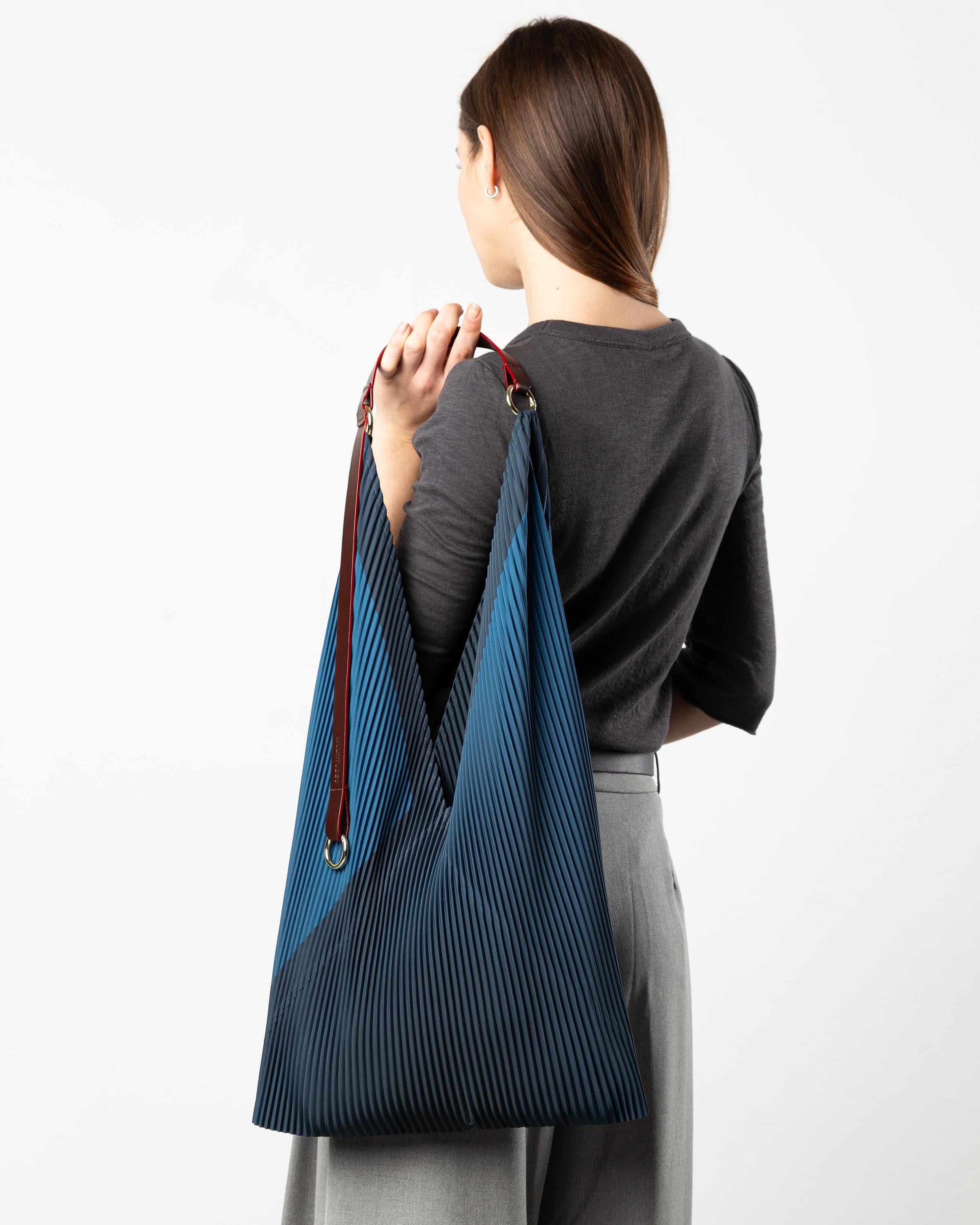 CHARLIZE Y BAG (leather strap)