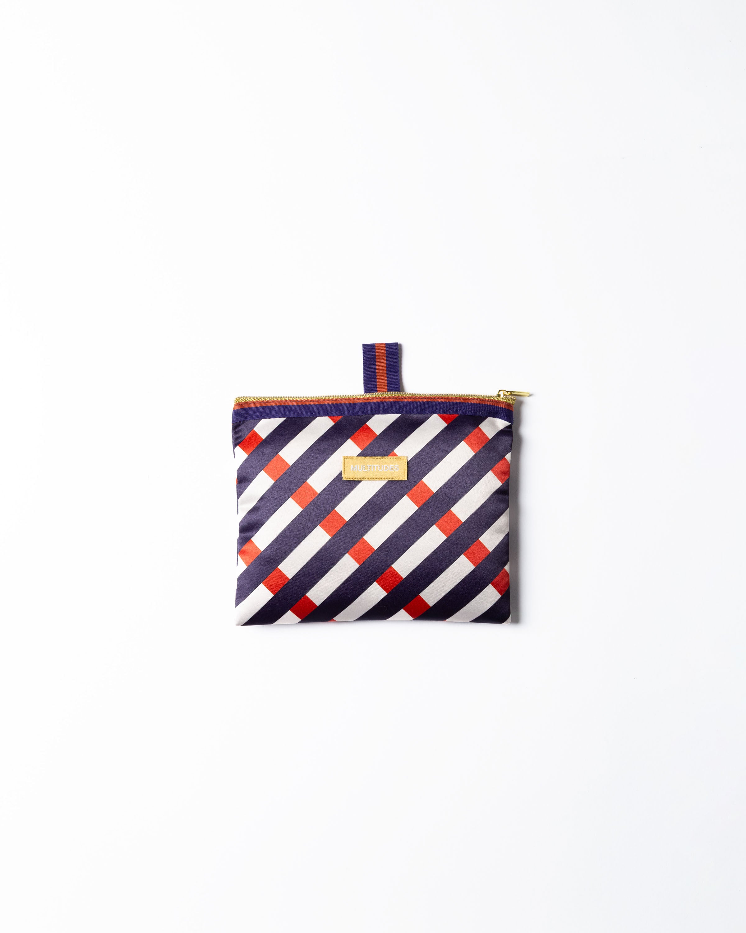 Pochette in tessuto Sophia Terracotta di Multitudes. Scacchi terracotta, blu navy, bianco.